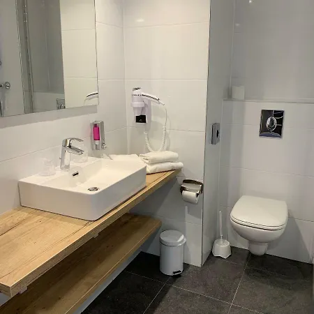 Bernolsheim Szálloda 3*